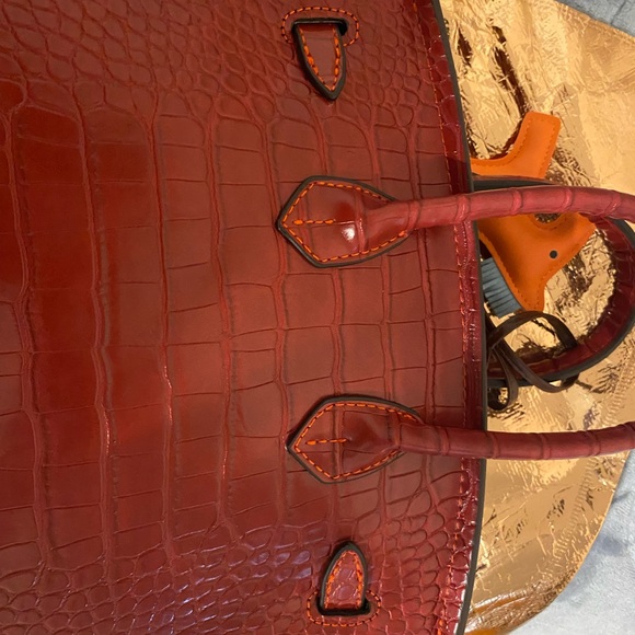 Fashion Chic Red Wine Crocodile Leather Birkin 20 Handbag - Picture 3 of 15